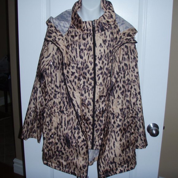 Plus Size Animal Print Hooded Anorak Coat, 3X - Picture 2 of 9